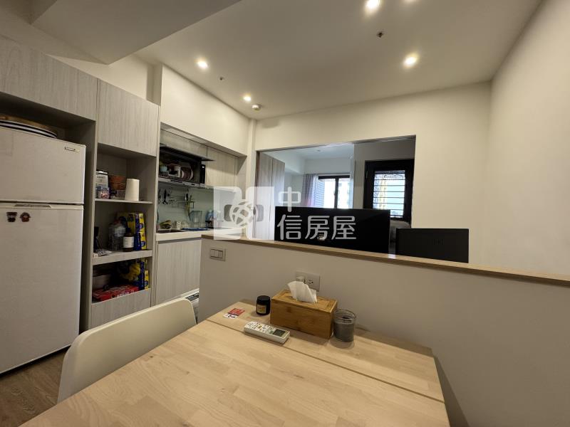 3R20摩登新貴大樓房屋室內格局與周邊環境