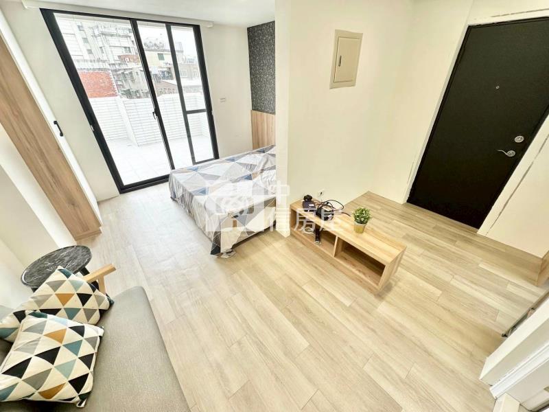 中國醫滿租15間電梯透套房屋室內格局與周邊環境
