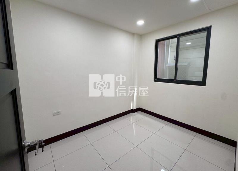 近國防大學活巷美透天(中信卓越團隊)房屋室內格局與周邊環境