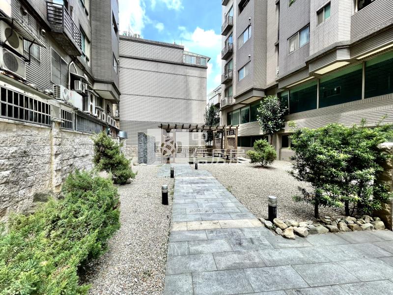 正埔心市區.四維商圈景觀1+1房+車位房屋室內格局與周邊環境