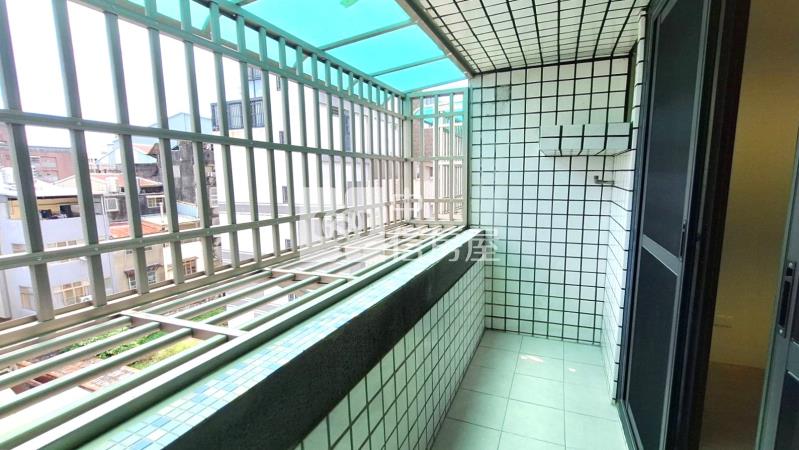 一中商圈精裝美三房房屋室內格局與周邊環境