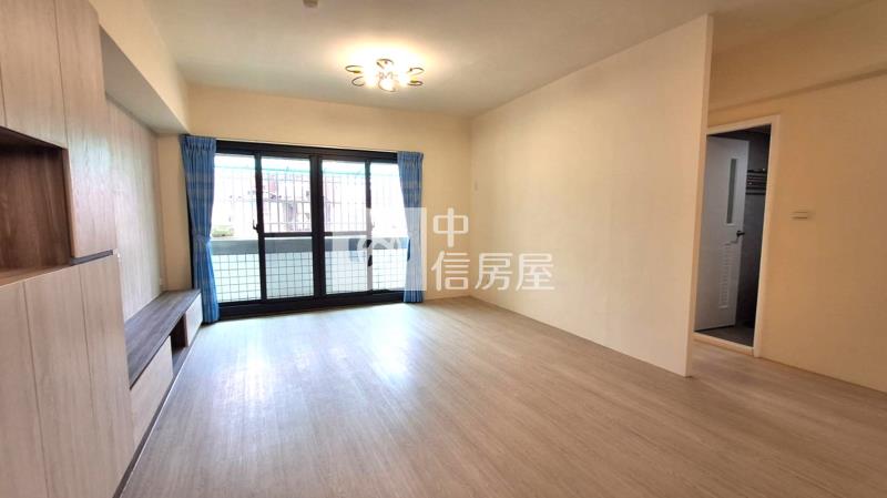 一中商圈精裝美三房房屋室內格局與周邊環境
