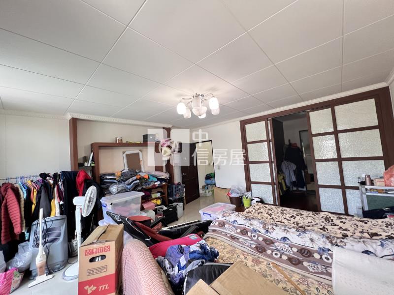 龍潭石門5房大透天房屋室內格局與周邊環境
