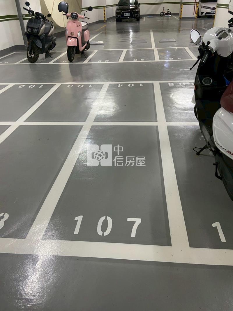 璞璞1期高樓層2房+平車房屋室內格局與周邊環境