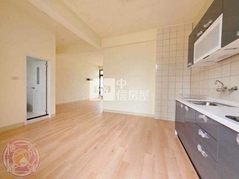 近龍科低總價樓中樓美三房房屋室內格局與周邊環境