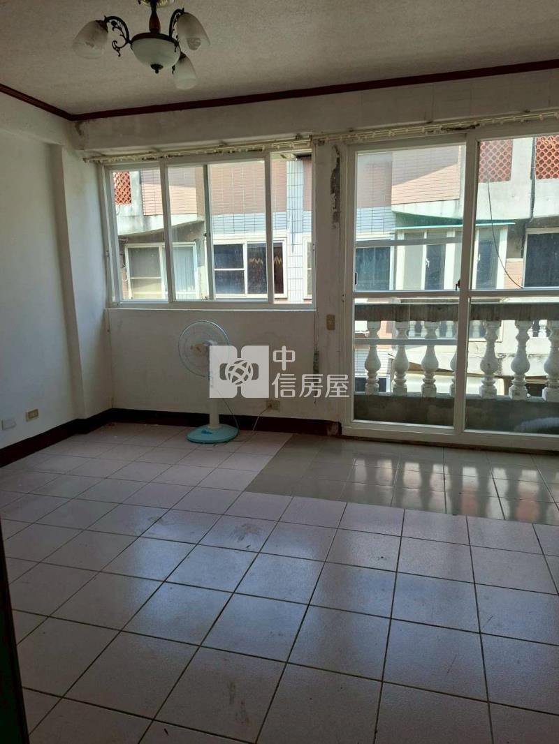 梅高路菓嶺社區透天房屋室內格局與周邊環境