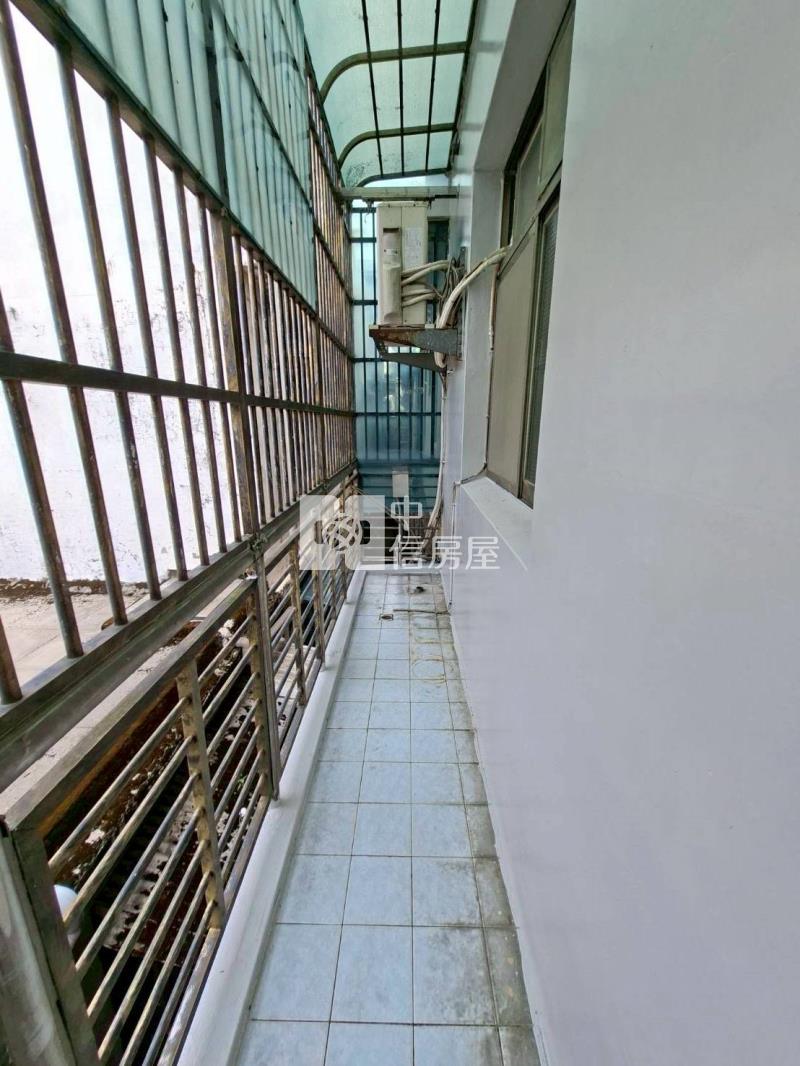 梅高路菓嶺社區透天房屋室內格局與周邊環境