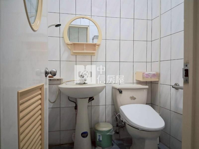 九如便宜店面*專約*房屋室內格局與周邊環境