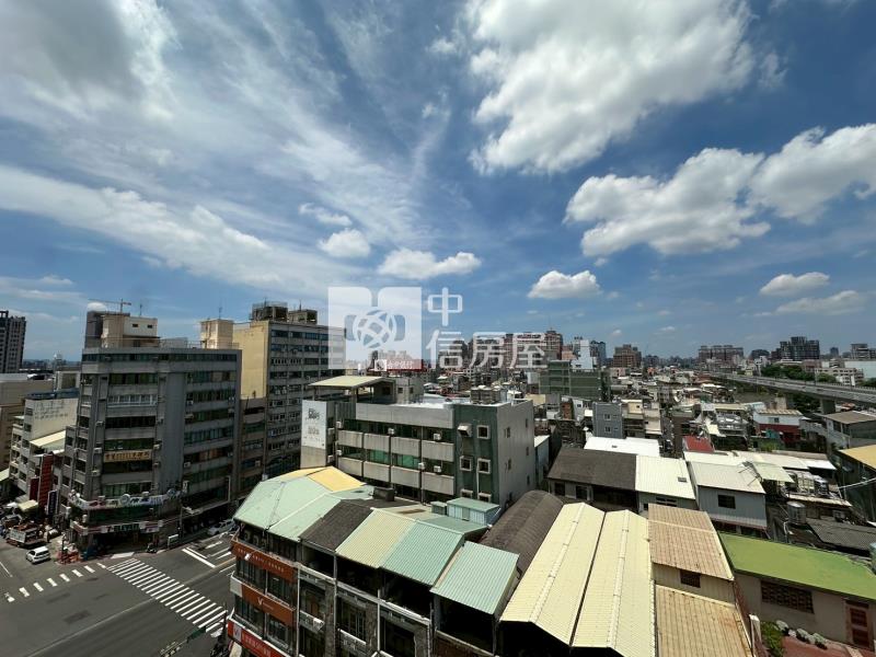 (啟盛復興大樓)近興大次頂樓美三房房屋室內格局與周邊環境