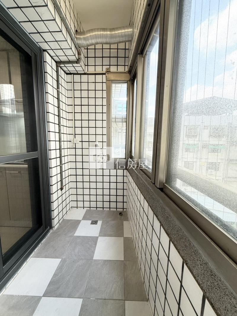 中國醫商圈溫馨美3房房屋室內格局與周邊環境