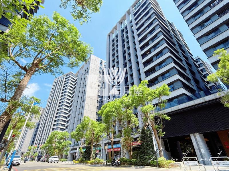 【冠軍】首購最愛星野朝南大三房房屋室內格局與周邊環境
