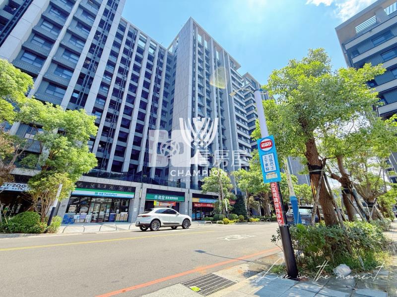 【冠軍】首購最愛星野朝南大三房房屋室內格局與周邊環境
