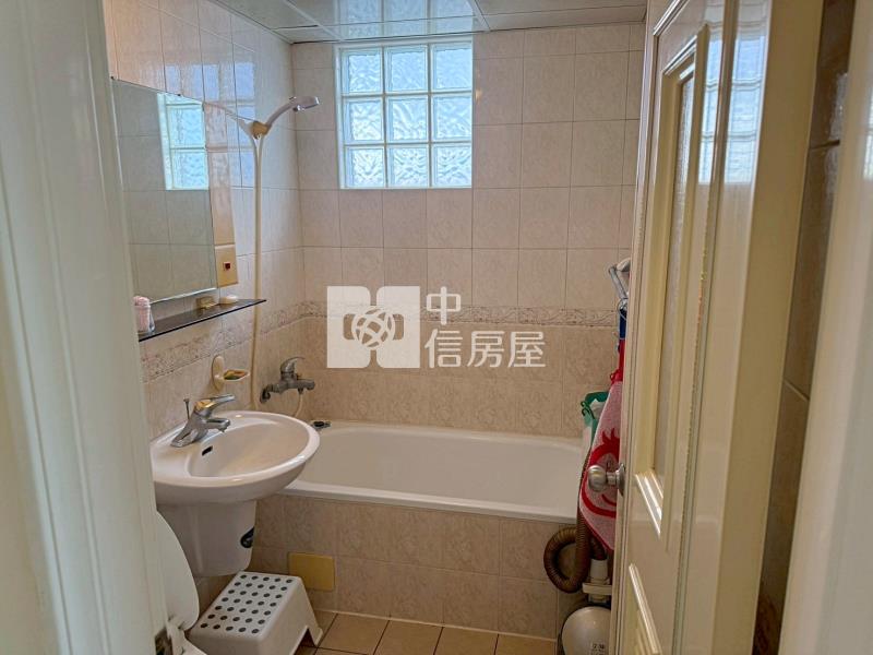 屏東房屋 三期景觀平車美樓(香榭園道)房屋室內格局與周邊環境