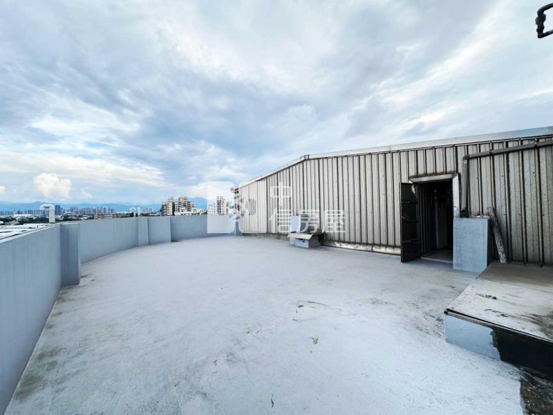 專任-近華勛電梯景觀3房房屋室內格局與周邊環境