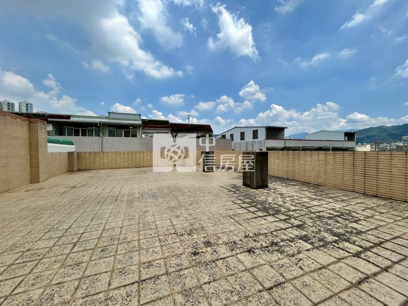 獨棟大地坪別墅房屋室內格局與周邊環境
