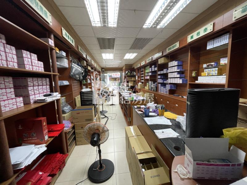 東信路黃金店面房屋室內格局與周邊環境