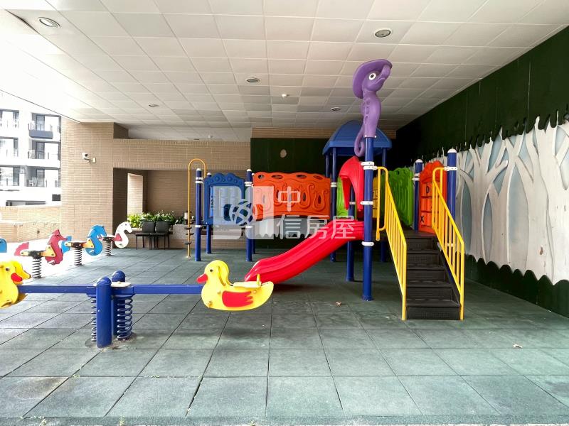 【左岸高第】四房休旅車位|雙公園為鄰房屋室內格局與周邊環境