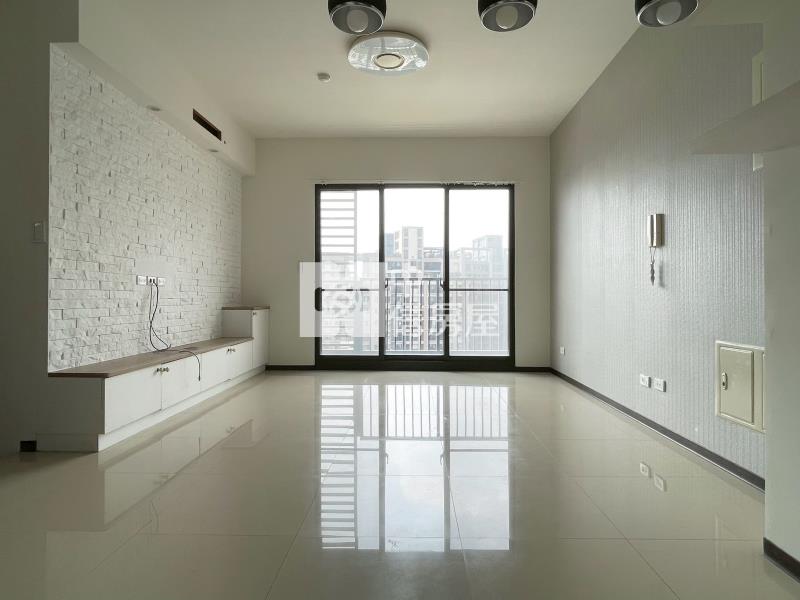 【左岸高第】四房休旅車位|雙公園為鄰房屋室內格局與周邊環境