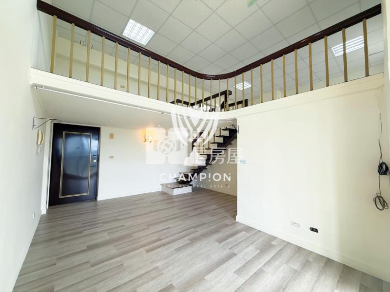 【冠軍】喜市挑高4米5景觀屋房屋室內格局與周邊環境