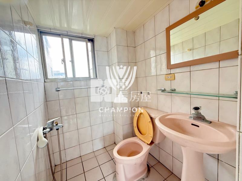 【冠軍】喜市挑高4米5景觀屋房屋室內格局與周邊環境