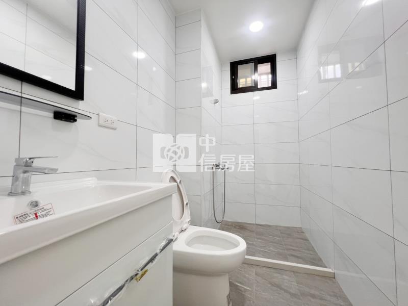 平鎮金陵路整新透天(1)房屋室內格局與周邊環境