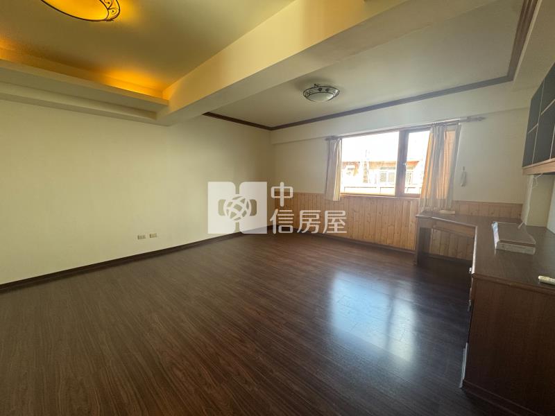 平鎮運動中心美店墅房屋室內格局與周邊環境