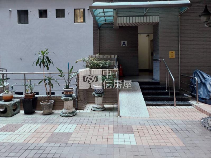 安平河景視野戶三房平車房屋室內格局與周邊環境