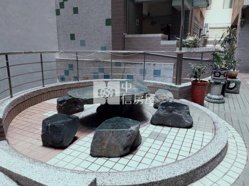 安平河景視野戶三房平車房屋室內格局與周邊環境