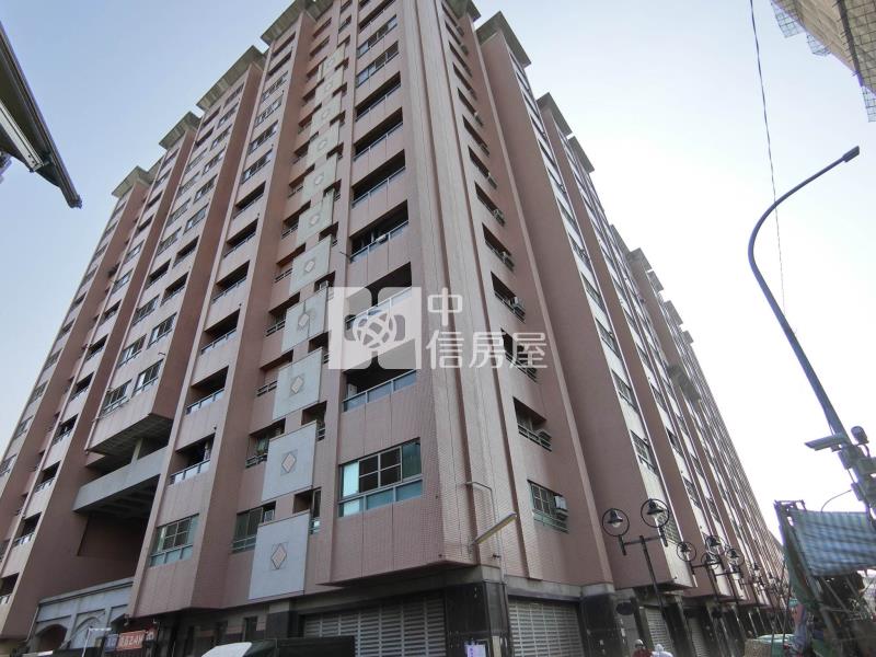 水湳大福新城四房休旅車位房屋室內格局與周邊環境