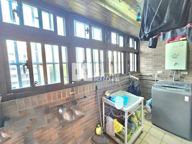頭份雲天生活2房4樓美廈房屋室內格局與周邊環境