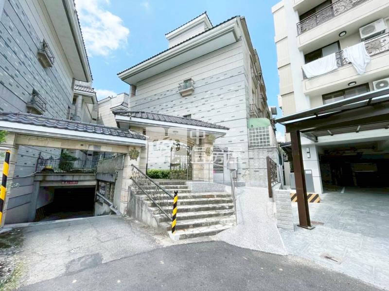 苗栗文發美透天房屋室內格局與周邊環境