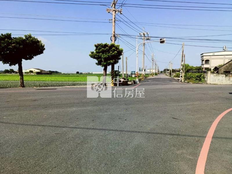 褒忠國中建地房屋室內格局與周邊環境