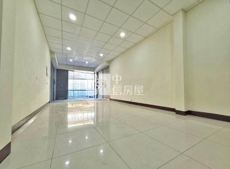 萬巒豬腳街全新大坪數前後雙車超優質孝親店住房屋室內格局與周邊環境