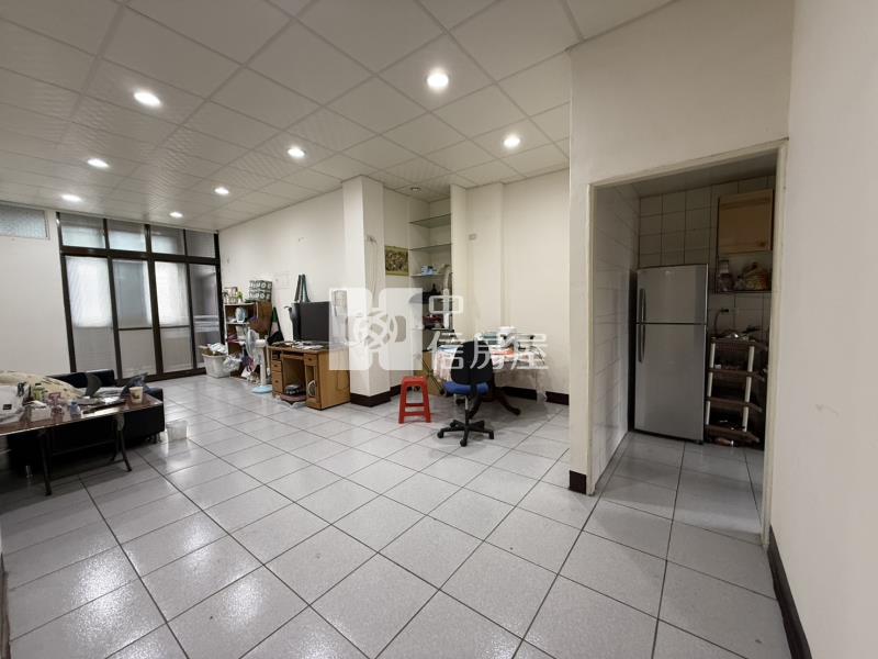 專-平鎮大全聯低總價3房美寓房屋室內格局與周邊環境