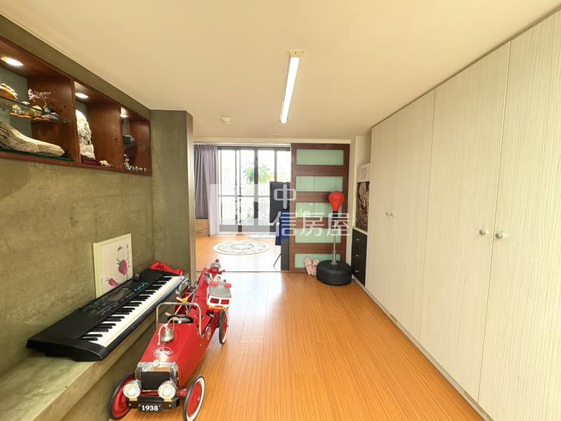 寶輝首璽樓中樓雙平車露臺戶房屋室內格局與周邊環境
