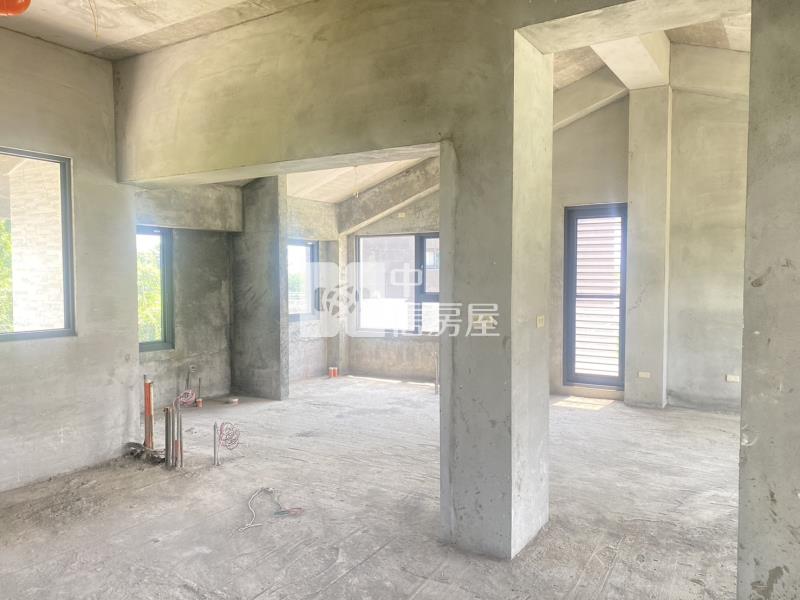 近高鐵日式休閒合法農舍房屋室內格局與周邊環境