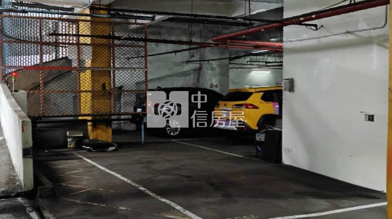【安家】中壢復華街大面寬店面+平車房屋室內格局與周邊環境