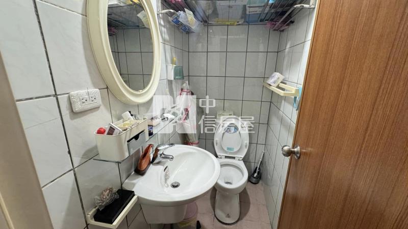 宜蘭市區全聯三房車位華廈房屋室內格局與周邊環境