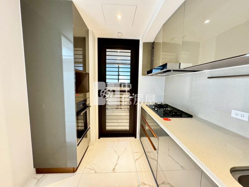 惠宇和樂輕裝修高樓層三房平車房屋室內格局與周邊環境