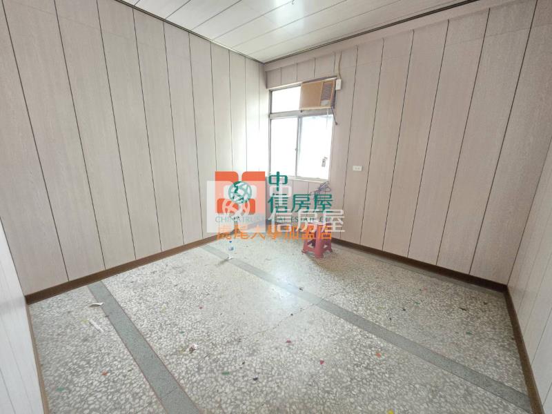 虎尾工專路透天店住房屋室內格局與周邊環境