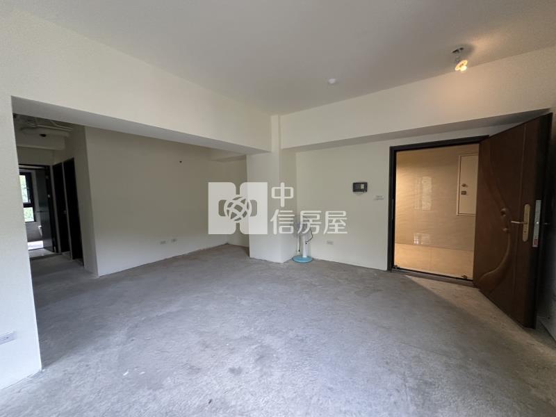 ▲中正藏馥美三房車位房屋室內格局與周邊環境
