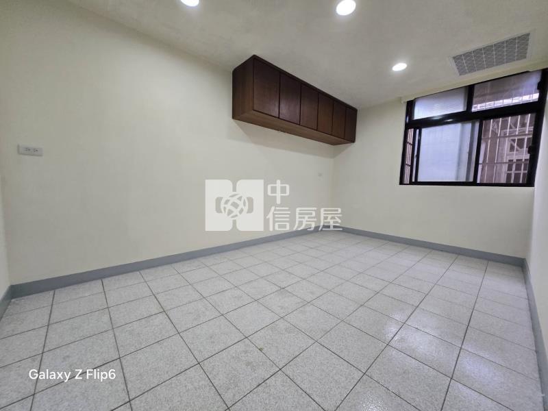 近南勢重劃區透天房屋室內格局與周邊環境
