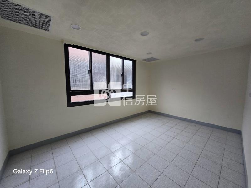 近南勢重劃區透天房屋室內格局與周邊環境