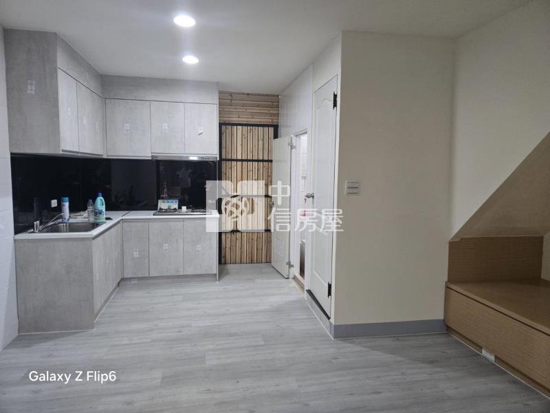 近南勢重劃區透天房屋室內格局與周邊環境