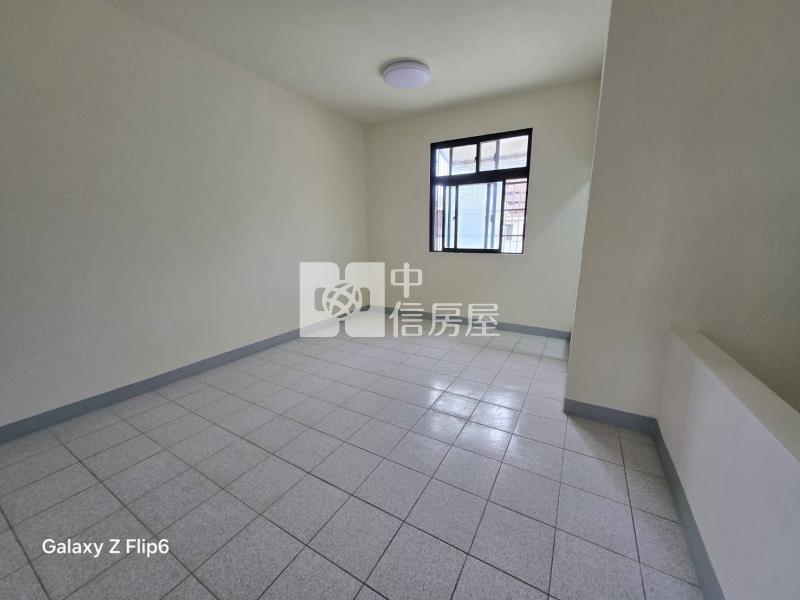 近南勢重劃區透天房屋室內格局與周邊環境