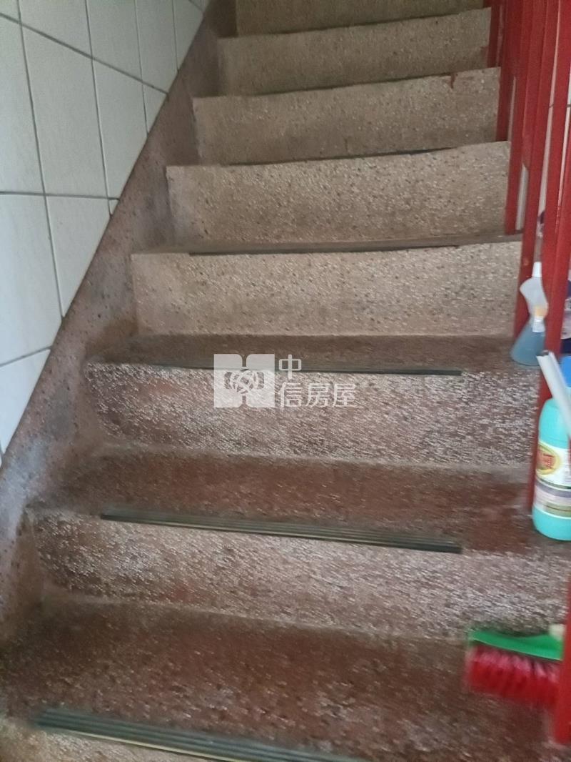 斗六文化路3F加建透天房屋室內格局與周邊環境