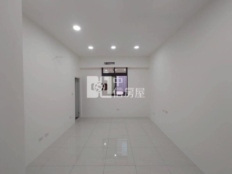 平鎮金陵路透天B房屋室內格局與周邊環境