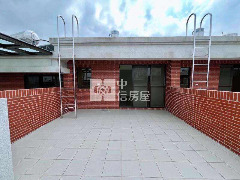近龍科.德龍國小天然瓦斯雙車位全新社區型別墅房屋室內格局與周邊環境
