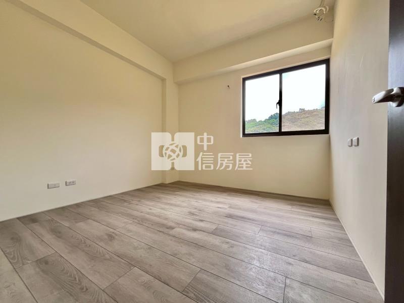 近龍科.德龍國小天然瓦斯雙車位全新社區型別墅房屋室內格局與周邊環境