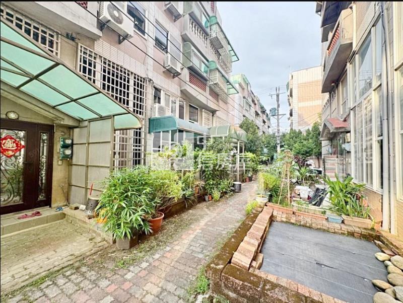 近楊梅車站菓嶺透天美墅房屋室內格局與周邊環境